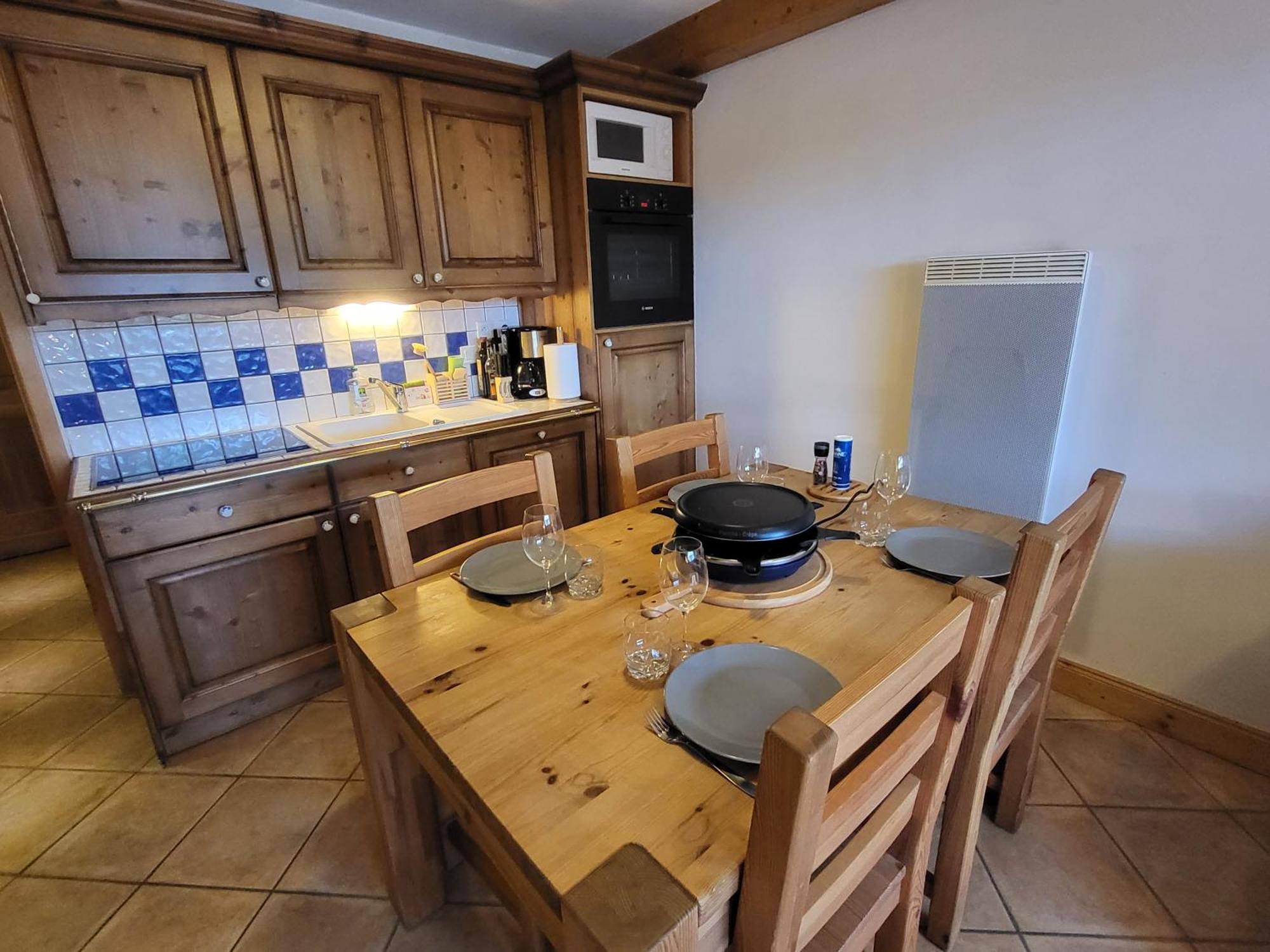 Ecrins A4, 1 Bedroom Apartment With Bunk Room, Central Samoens Exterior photo